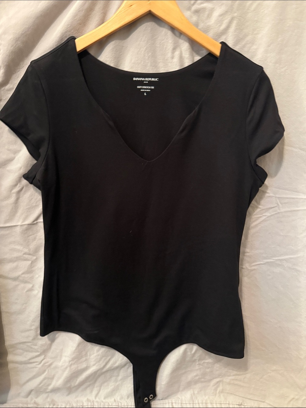 Banana Republic Factory Black V-Neck Short Sleeve Snap Bodysuit